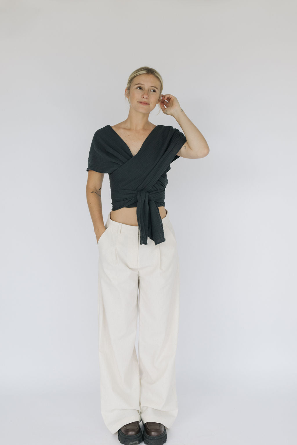 Iris Tie Top