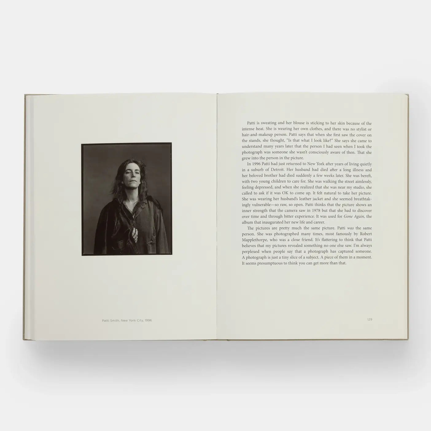 Annie Leibovitz At Work Book