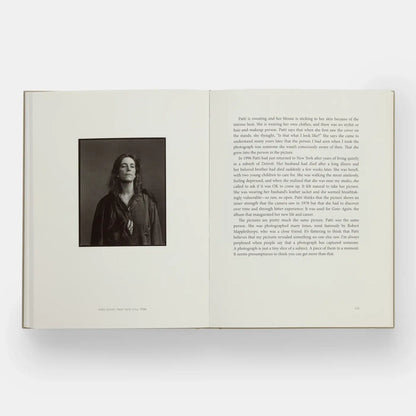 Annie Leibovitz At Work Book