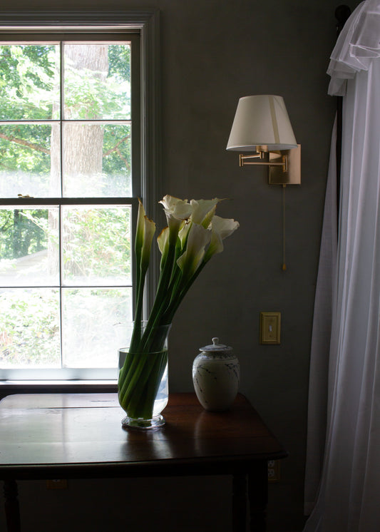 Allie Sconce