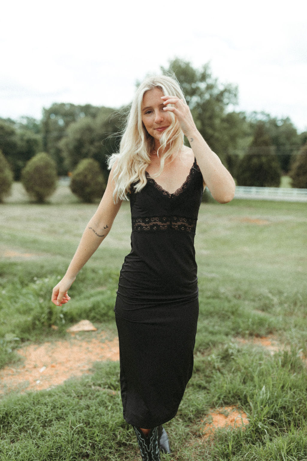 Midi sales dress websites