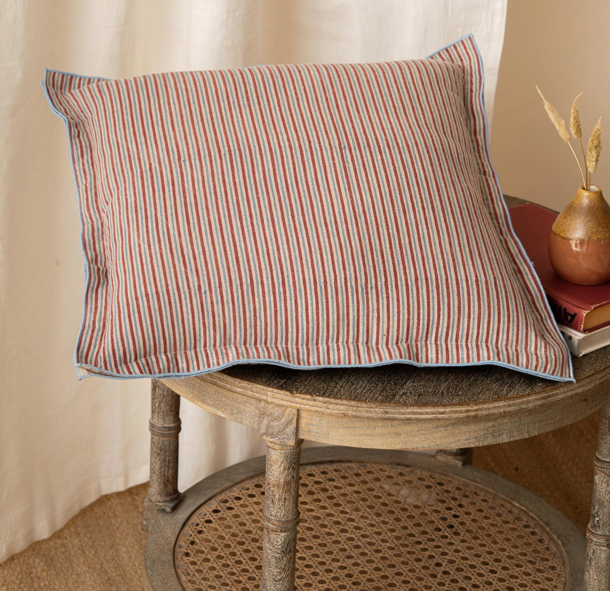 Vasara Pillow Cover