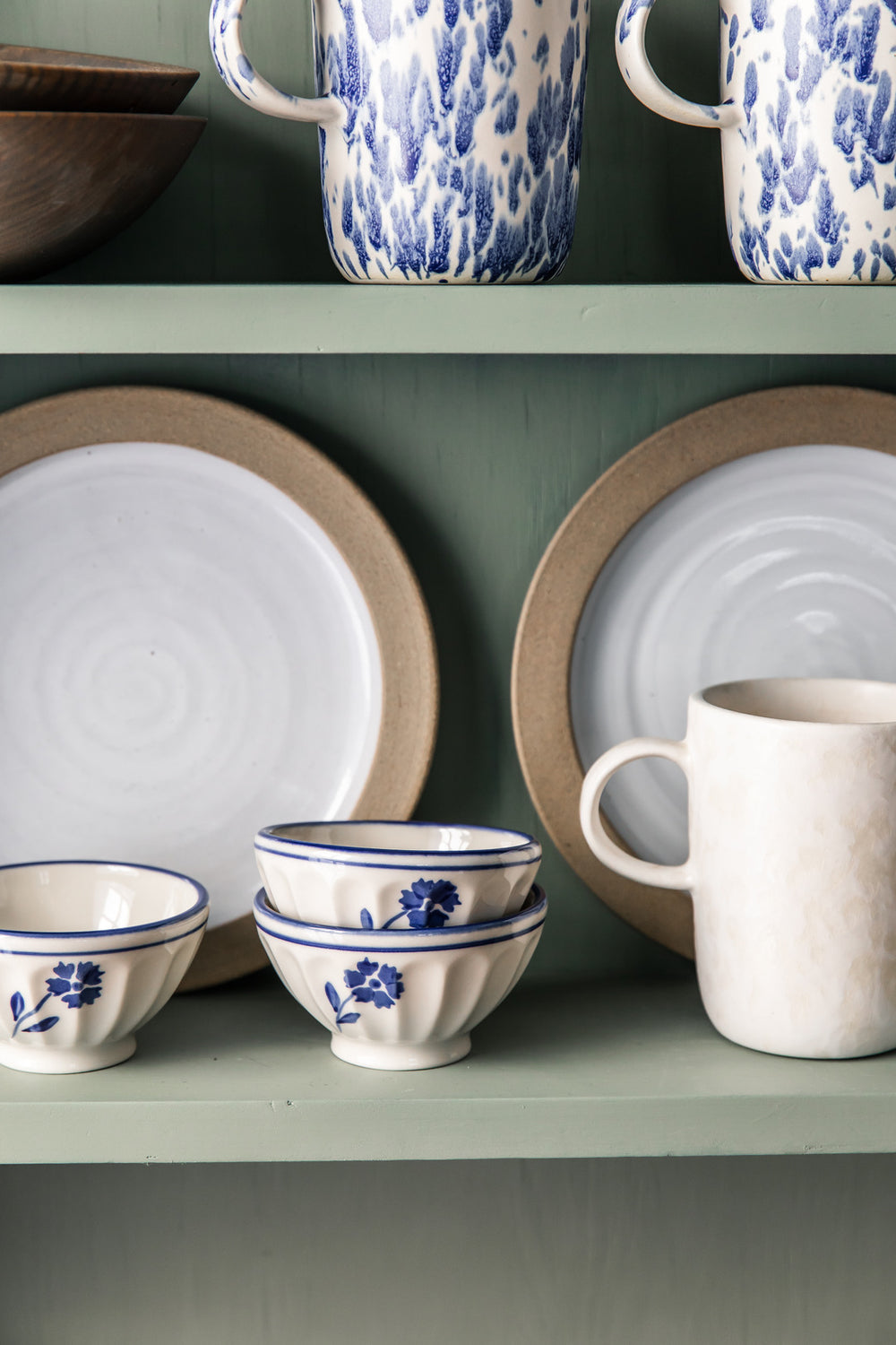 Side view of the Mini Coventry Cornflower Bowl
