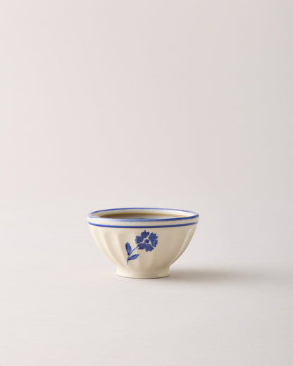 Mini Coventry Cornflower Bowl detail