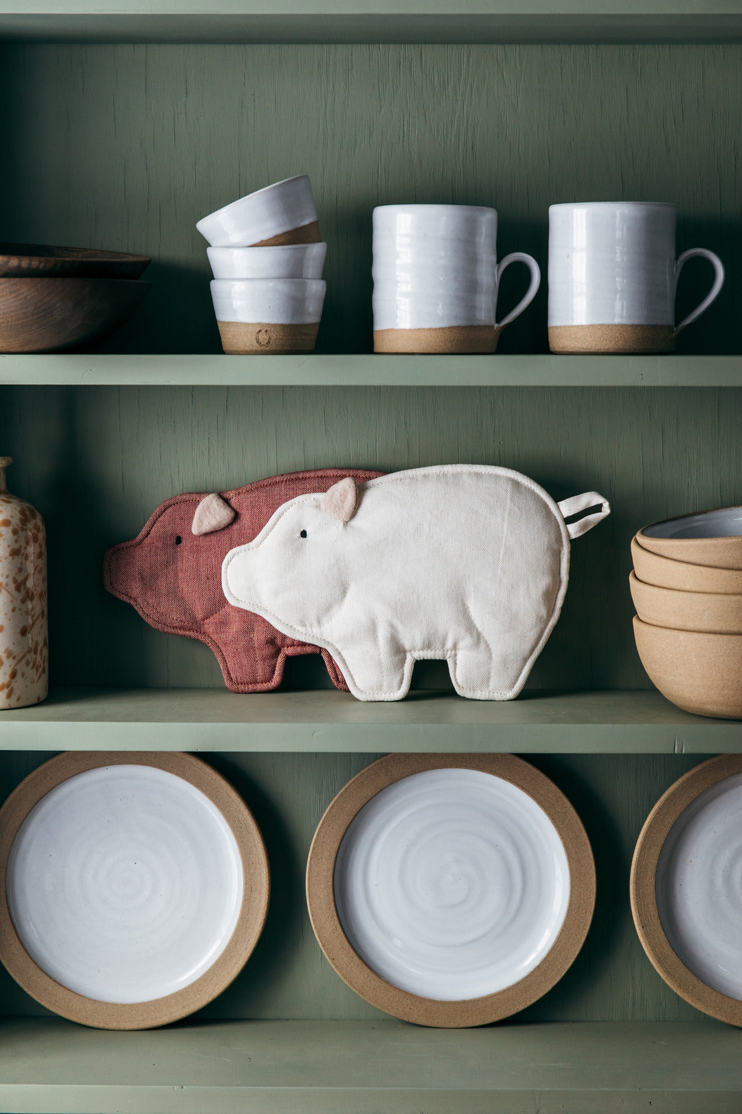 Natural Piglet Hot Pad lifestyle view