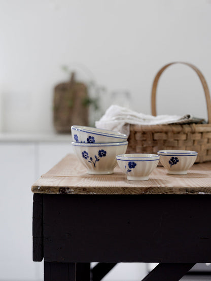 Coventry Cornflower Bowls styled together