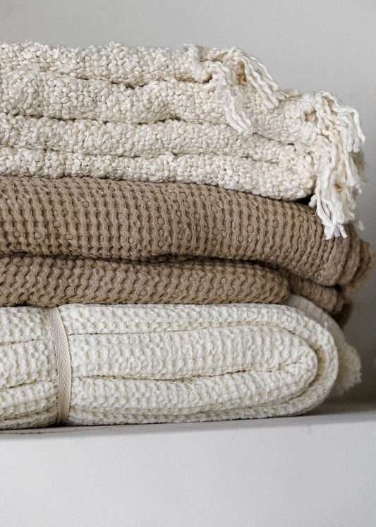 Boucle Fringe Throw
