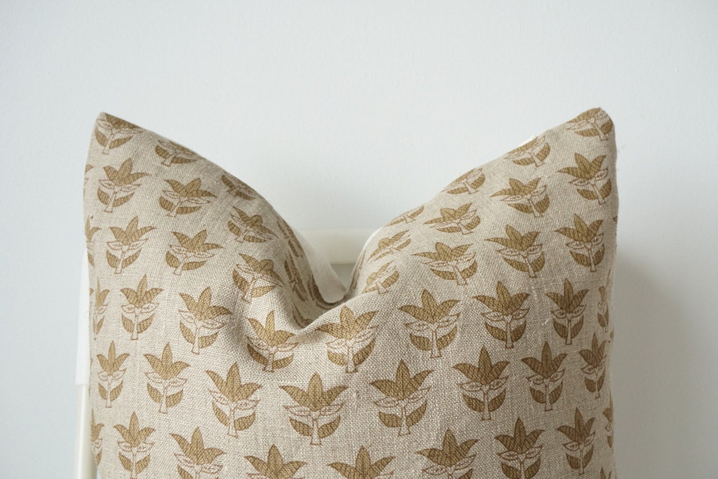Meryl Pillow Cover